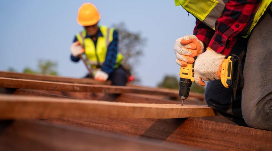 Expert new roof installation services in Coffeyville, KS